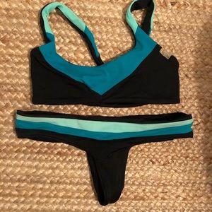 Reversible surf bikini